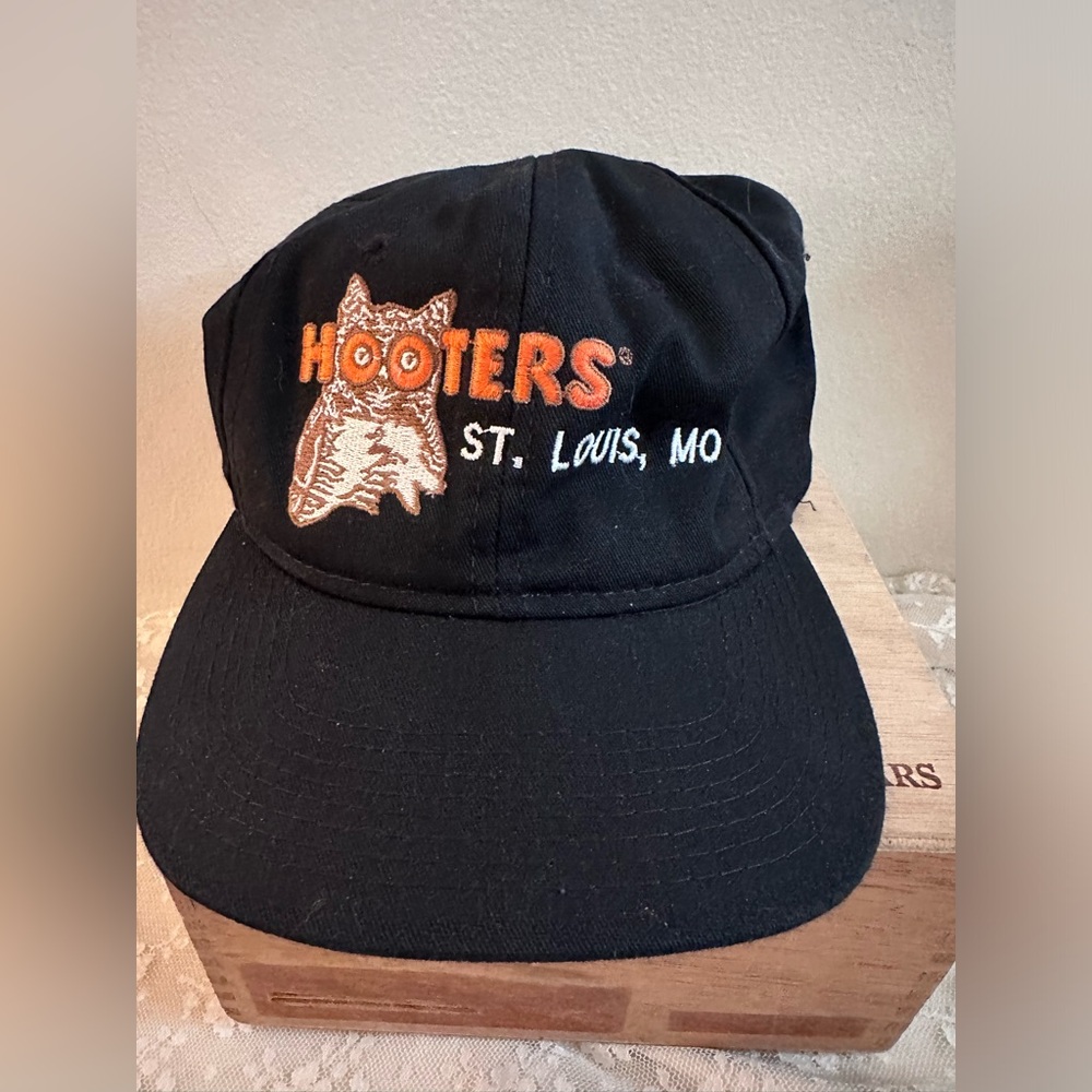 Hooters Black Cap with Logo Kudzu label small stain on side of cap